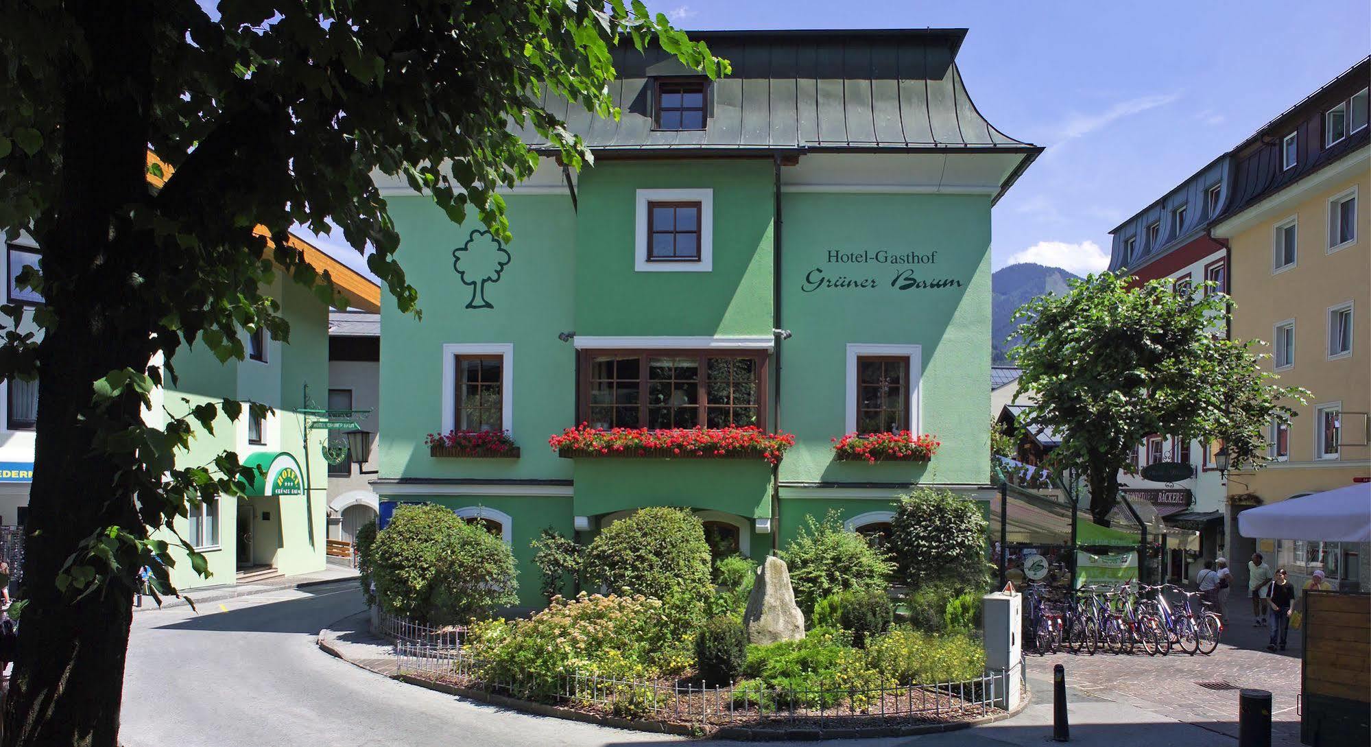 Hotel Gruener Baum Zell am See Exterior photo